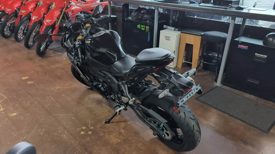 2026 Kawasaki Ninja® ZX™-4R ABS