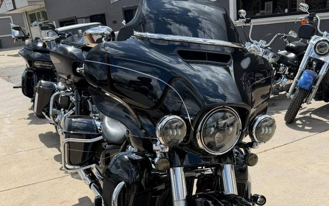 2017 Harley-Davidson Ultra Limited FLHTK