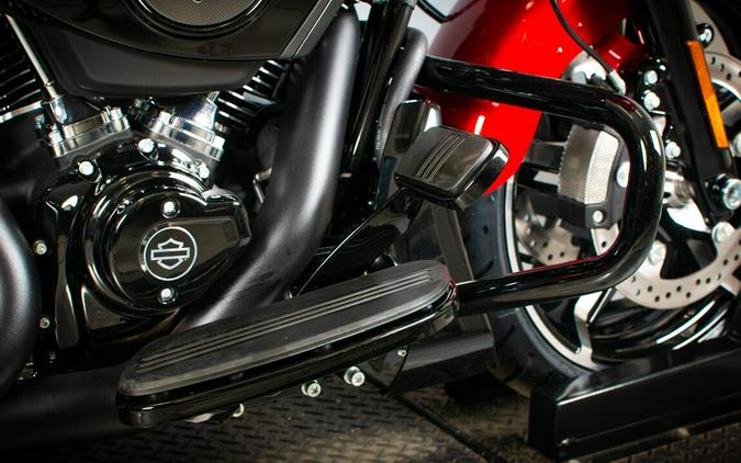 2025 Harley-Davidson Road Glide FLTRX