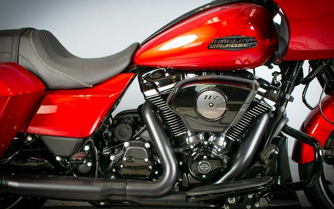 2025 Harley-Davidson Road Glide FLTRX