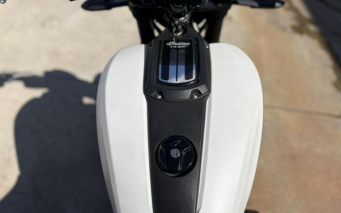 2022 Indian Motorcycle FTR 1200 S WHITE SMOKE 49ST