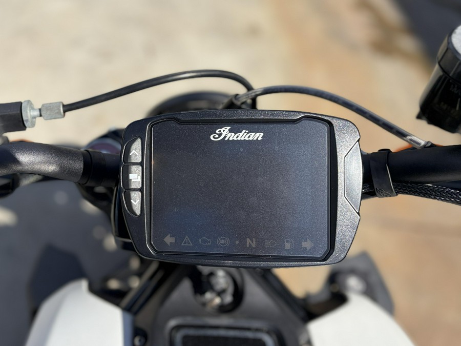 2022 Indian Motorcycle FTR 1200 S WHITE SMOKE 49ST