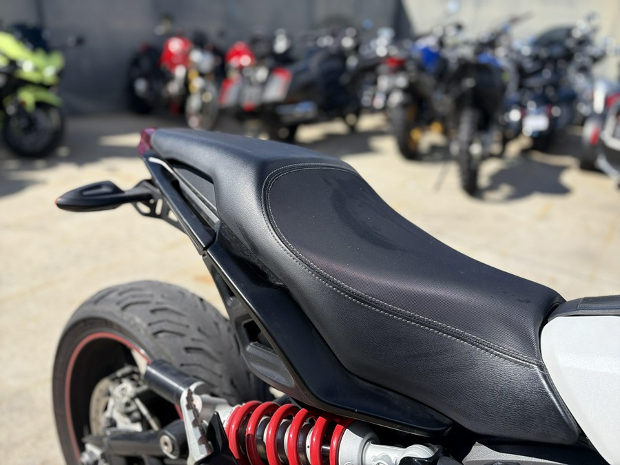 2022 Indian Motorcycle FTR 1200 S WHITE SMOKE 49ST