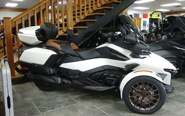 2024 Can-Am Spyder RT Sea-to-Sky