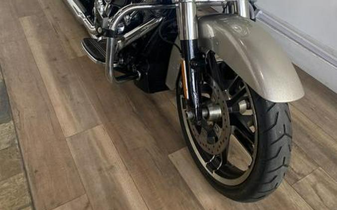 2018 Harley-Davidson® FLHX - Street Glide®