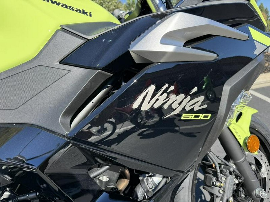 2026 Kawasaki Ninja® 500 ABS Metallic Yellowish Green/Ebony