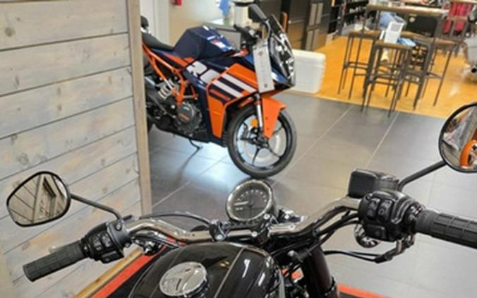 2016 Harley-Davidson XL1200CX - Roadster