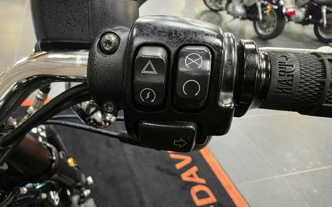 2016 Harley-Davidson XL1200CX - Roadster