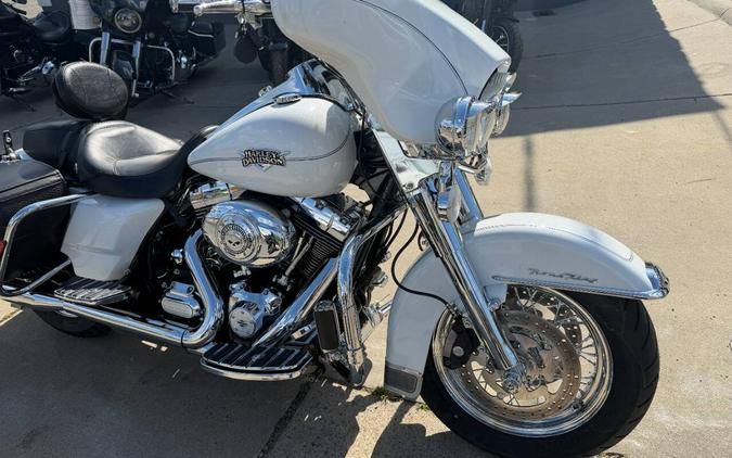 2012 Harley-Davidson Road King Classic FLHRC