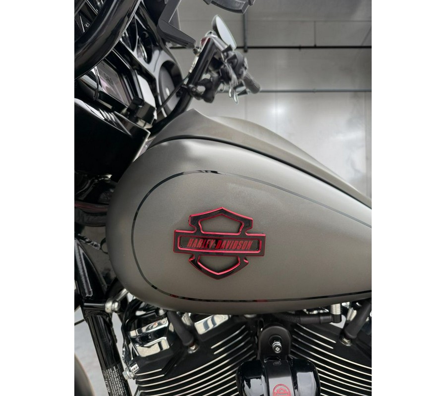 2019 Harley-Davidson Street Glide Special