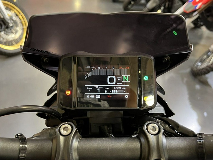 2022 Yamaha MT-09 SP