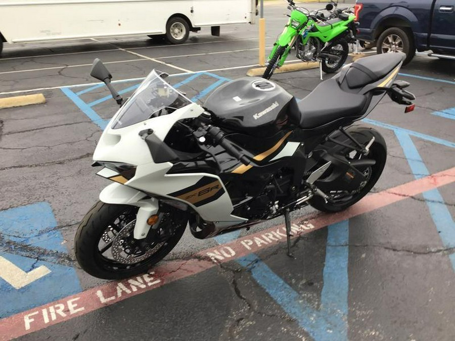 2026 KAWASAKI NINJA ZX-6R