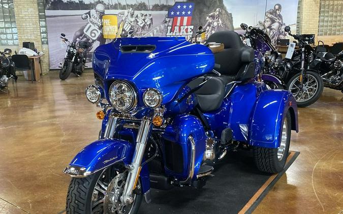 2024 Harley-Davidson Trike FLHTCUTG - Tri Glide Ultra