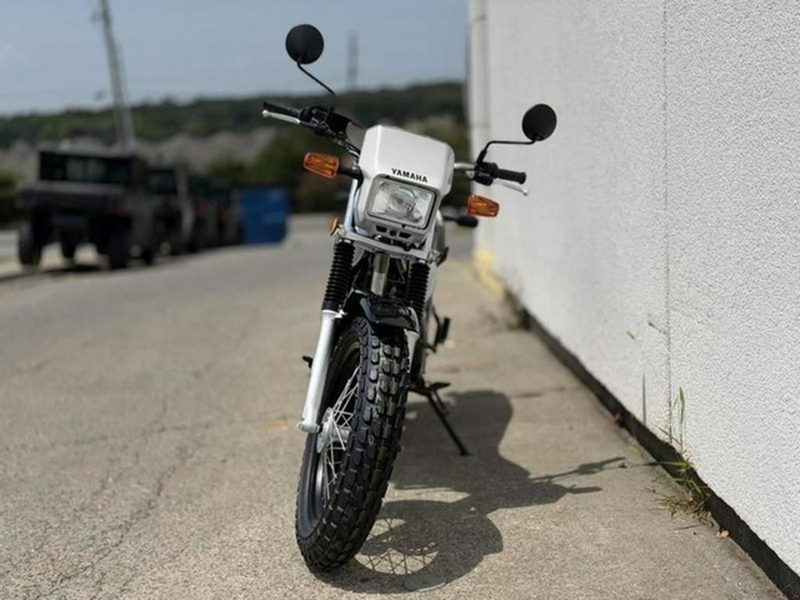 2027 Yamaha TW200