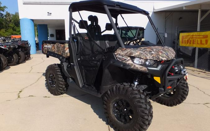 2025 Can-Am™ Defender X mr HD10