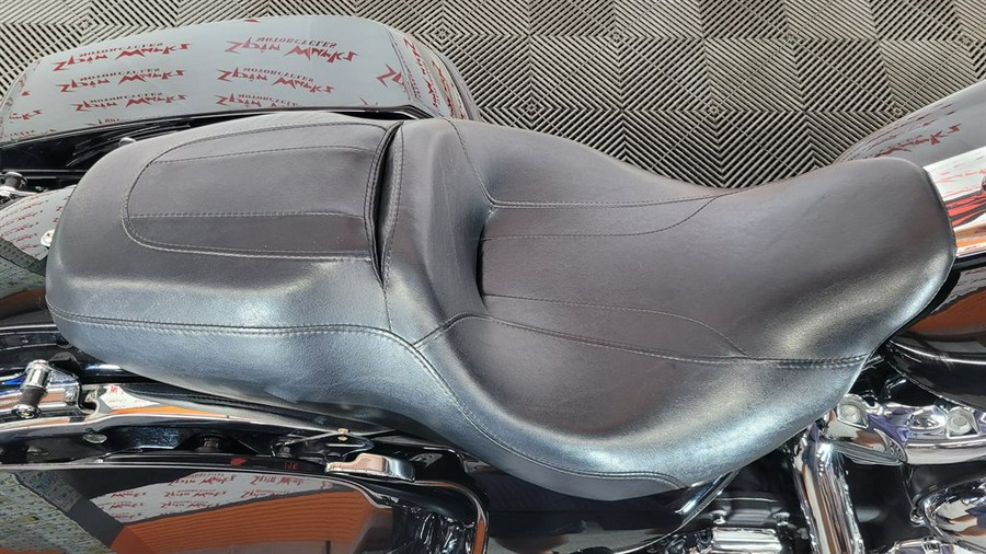 2020 Harley Davidson Street Glide Flhx