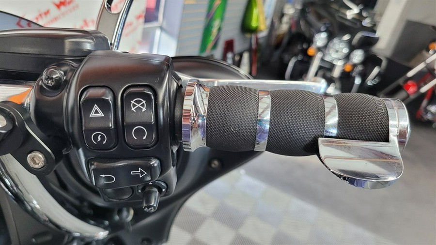 2020 Harley Davidson Street Glide Flhx