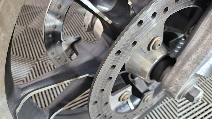 2020 Harley Davidson Street Glide Flhx