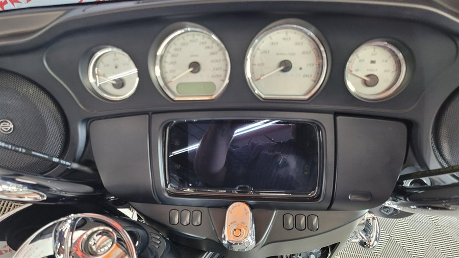 2020 Harley Davidson Street Glide Flhx