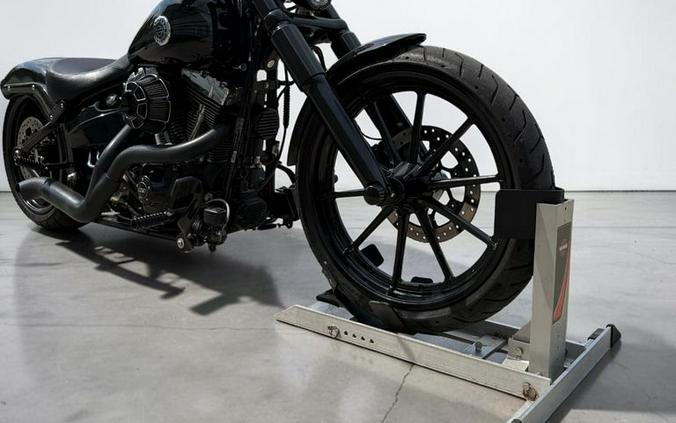 2015 Harley-Davidson Soft tail Breakout