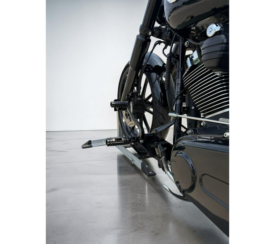 2015 Harley-Davidson Breakout 103