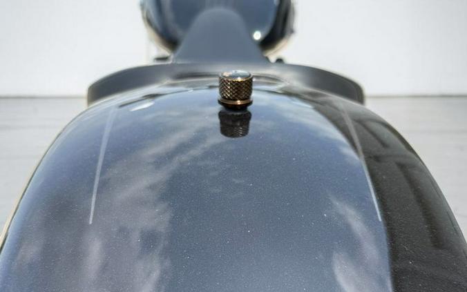 2015 Harley-Davidson Soft tail Breakout