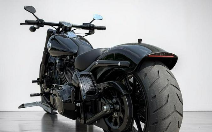 2015 Harley-Davidson Soft tail Breakout