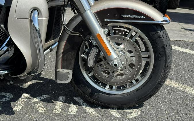 FLHTCUTG 2018 Tri Glide Ultra