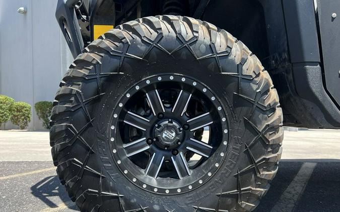 2023 Can-Am Defender MAX XT HD9