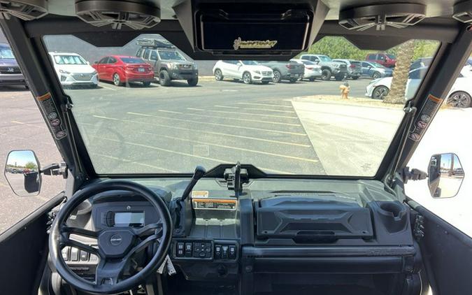 2023 Can-Am Defender MAX XT HD9