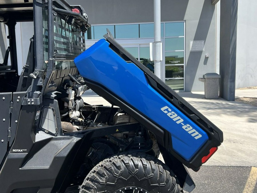 2023 Can-Am Defender MAX XT HD9