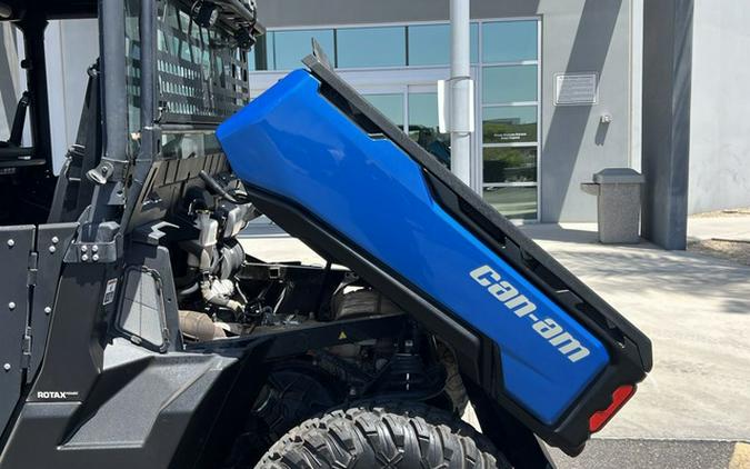 2023 Can-Am Defender MAX XT HD9
