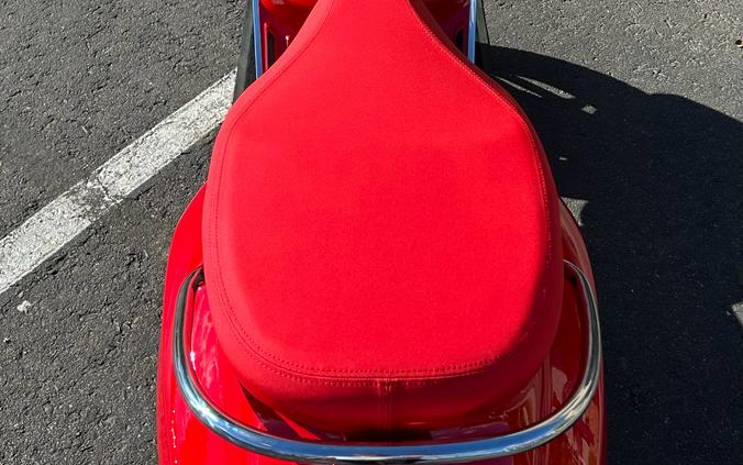 2027 Vespa Primavera 150 Red