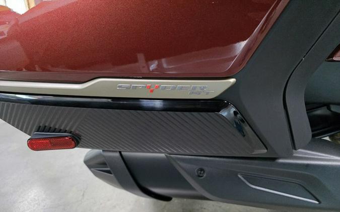 2026 Can-Am Spyder RT Sea-To-Sky