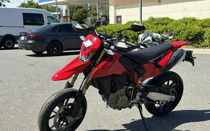 2026 Ducati Hypermotard 698 Mono Ducati Red