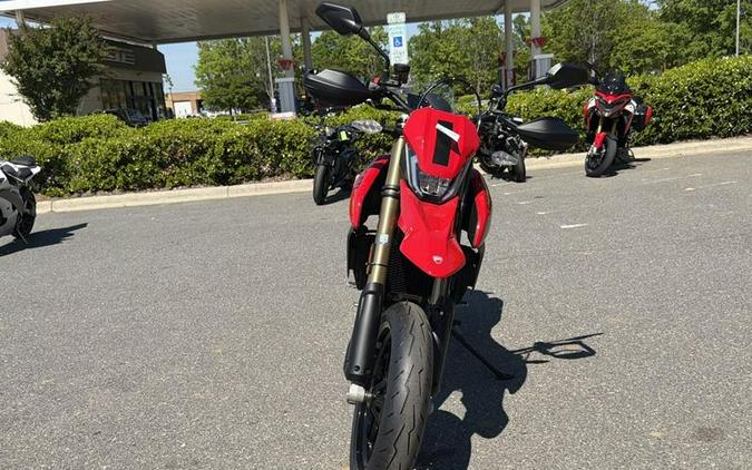 2026 Ducati Hypermotard 698 Mono Ducati Red
