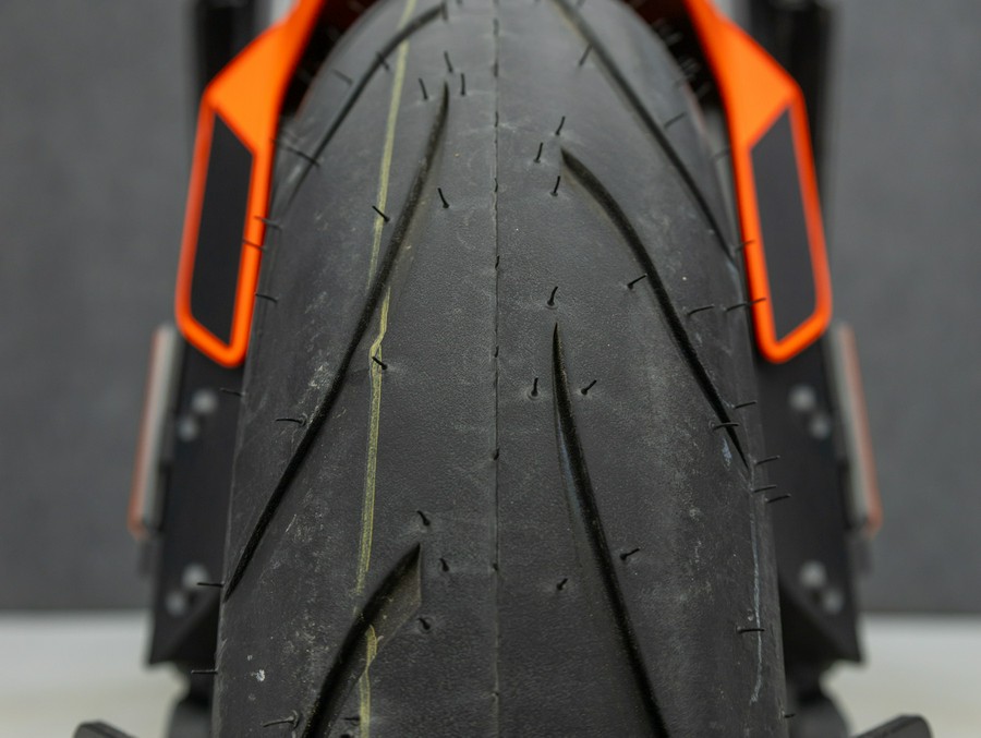2022 KTM 890 DUKE GP W/ABS