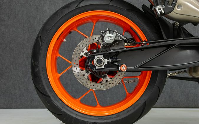 2022 KTM 890 DUKE GP W/ABS