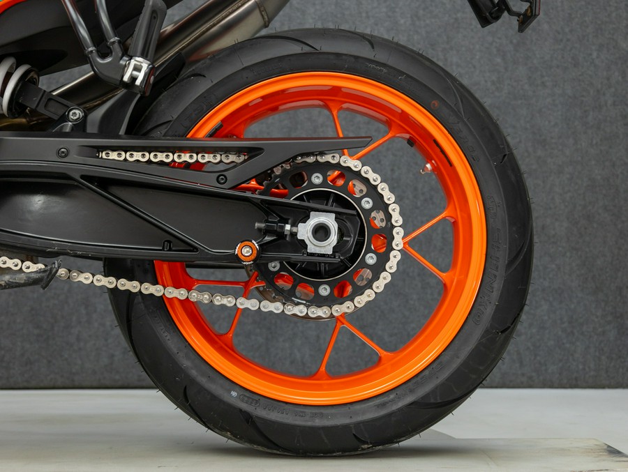 2022 KTM 890 DUKE GP W/ABS