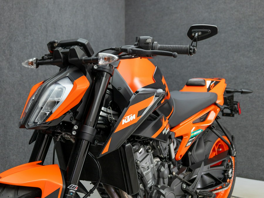 2022 KTM 890 DUKE GP W/ABS