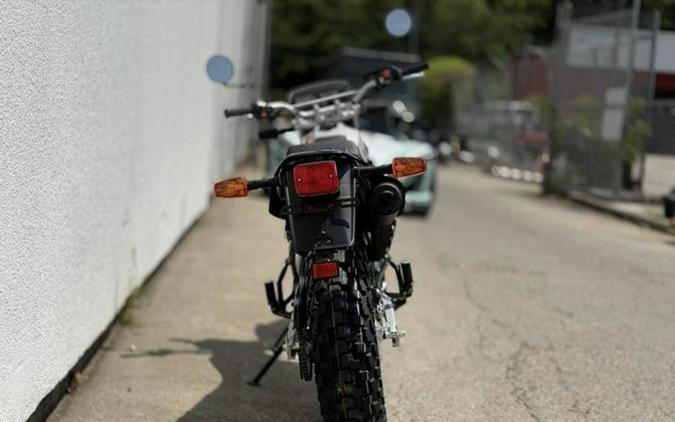 2027 Yamaha TW200