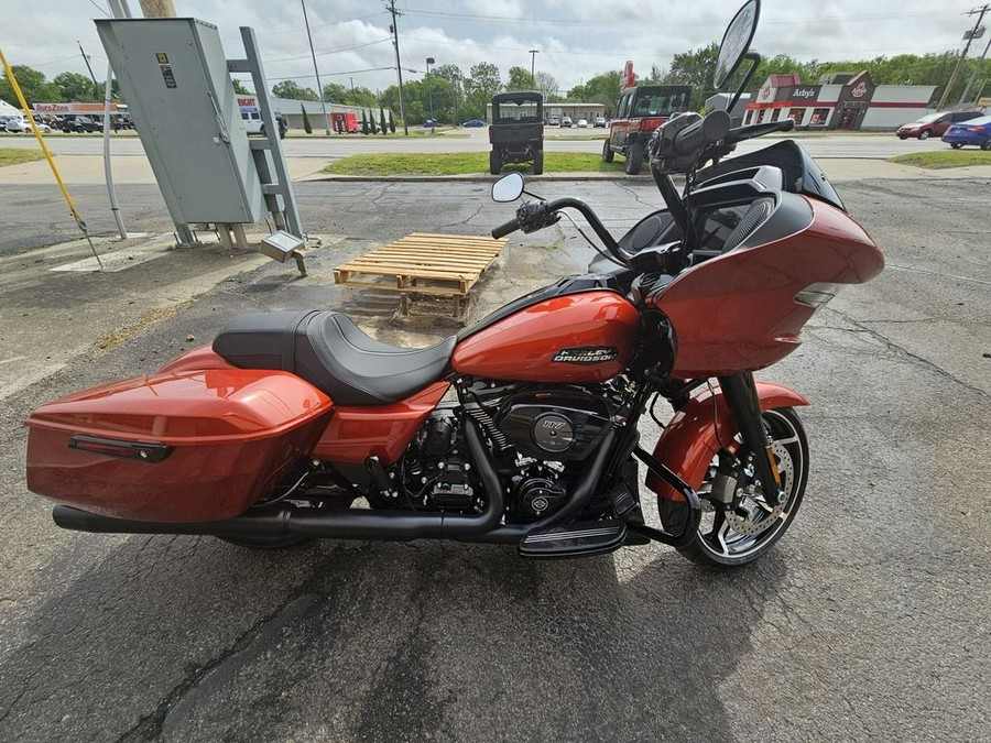 2024 Harley-Davidson® FLTRX - Road Glide®