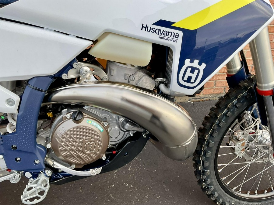 2025 Husqvarna TE 300