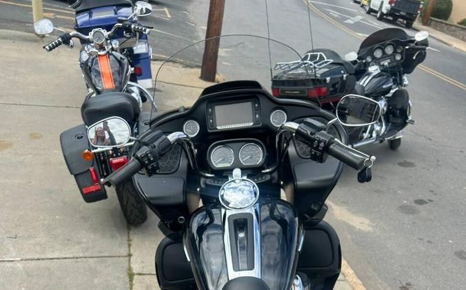 2016 Harley-Davidson Road Glide Ultra FLTRU