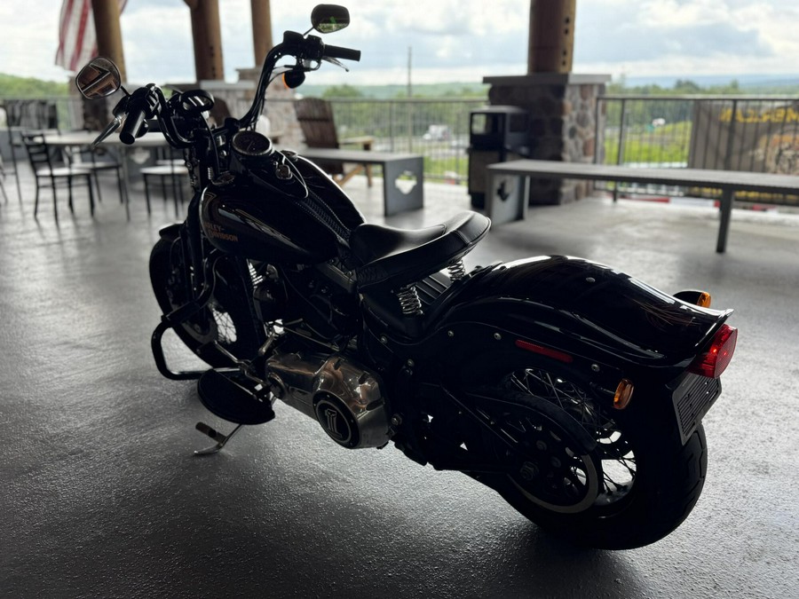 FLSTSB 2008 Softail Cross Bones