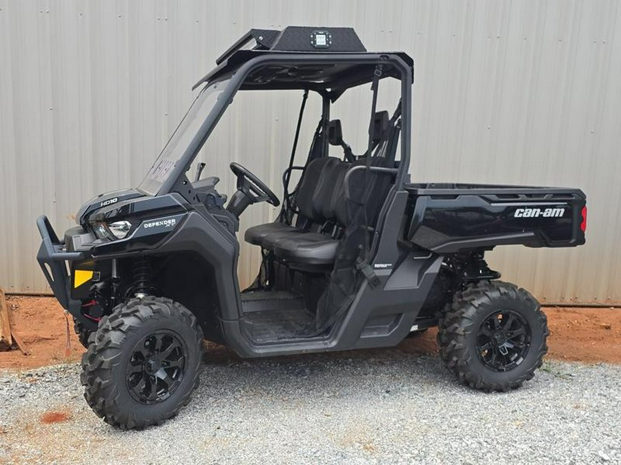 2024 Can-Am® Defender XT HD10