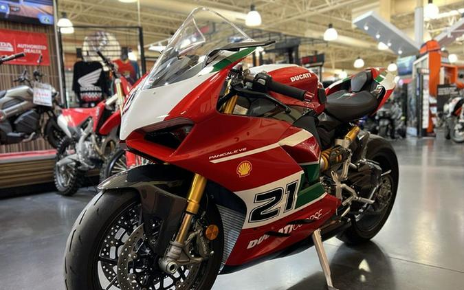 2024 Ducati Panigale V2 Bayliss 1st Championship Livery V2