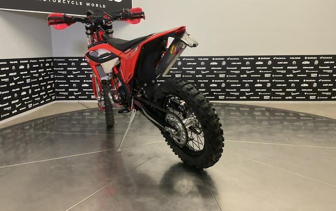 2023 BETA 200 RR - 15972U