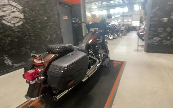 2019 Harley-Davidson® FLHC - Softail® Heritage Classic