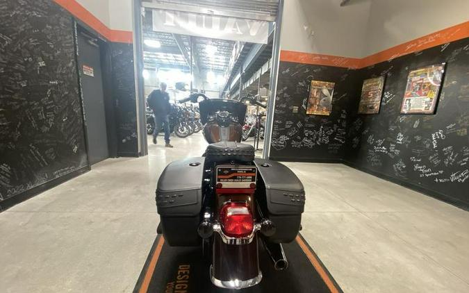 2019 Harley-Davidson® FLHC - Softail® Heritage Classic